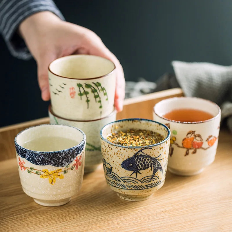 Tasse saké céramique yunomi japonaise peinte main traditionnelle