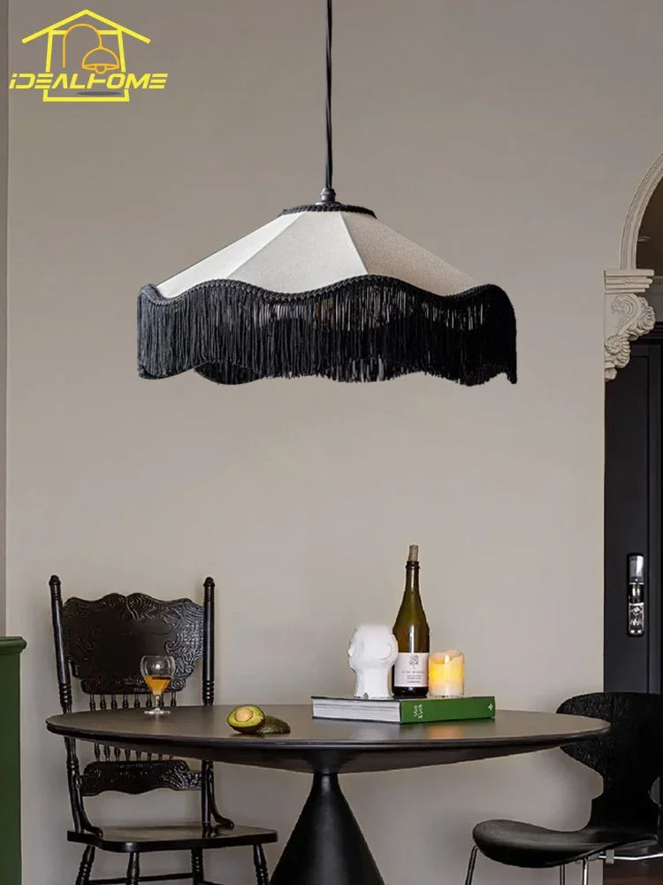 suspension décorative en tissu rétro design français avec pampilles - vue 6 sur 8