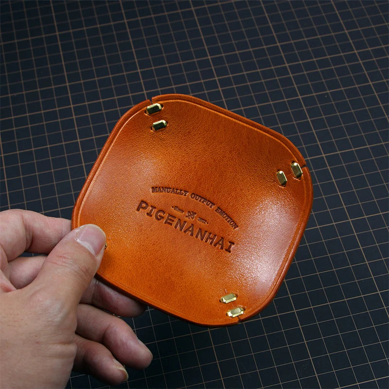 plateau de rangement en cuir pour bijoux et objets divers - vue 5 sur 10