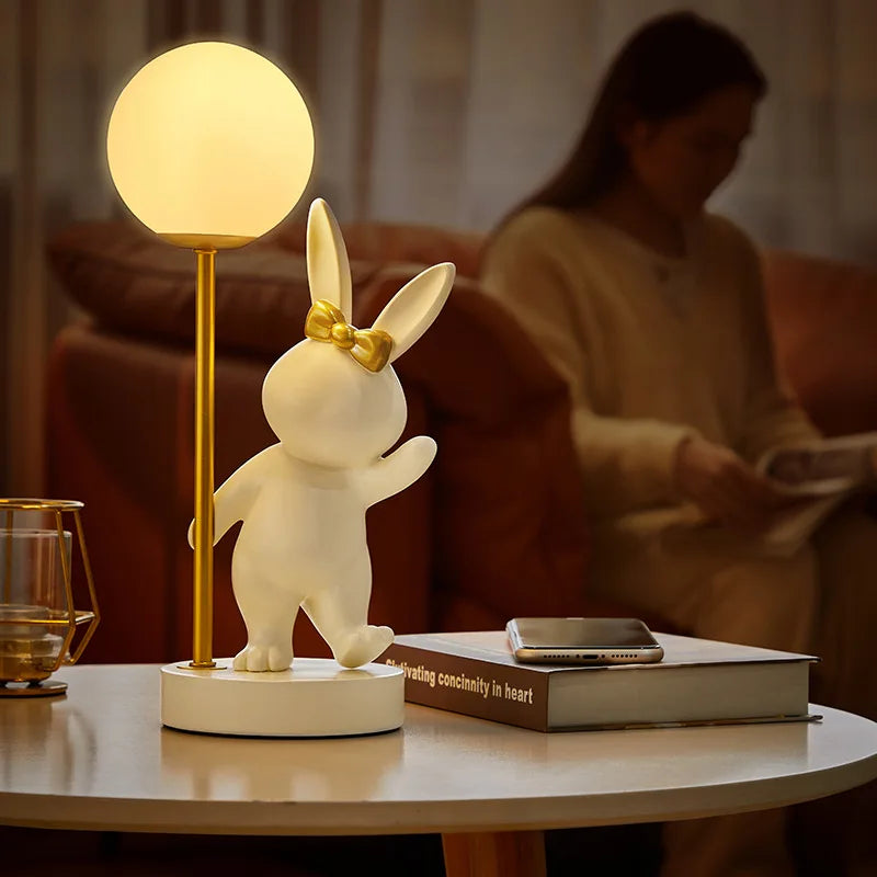 lampe de table design nordique luxe en forme de lapin - vue 5 sur 10
