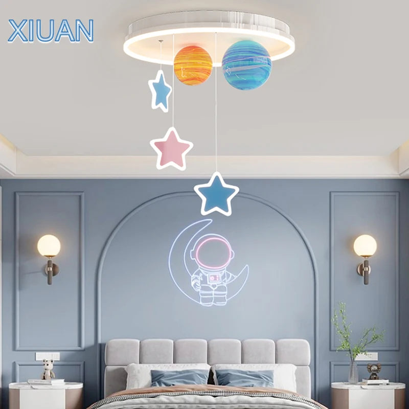 lustre créatif pour école maternelle en verre coloré planète univers étoile - vue 3 sur 7