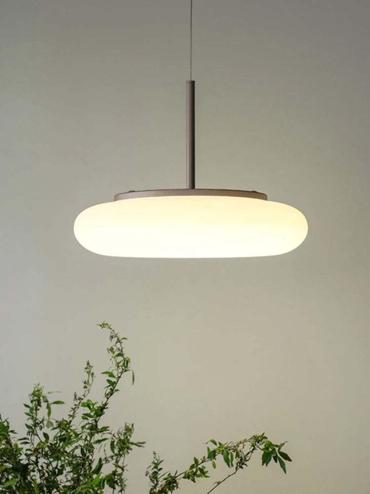 lustres modernes en led pour un éclairage minimaliste élégant