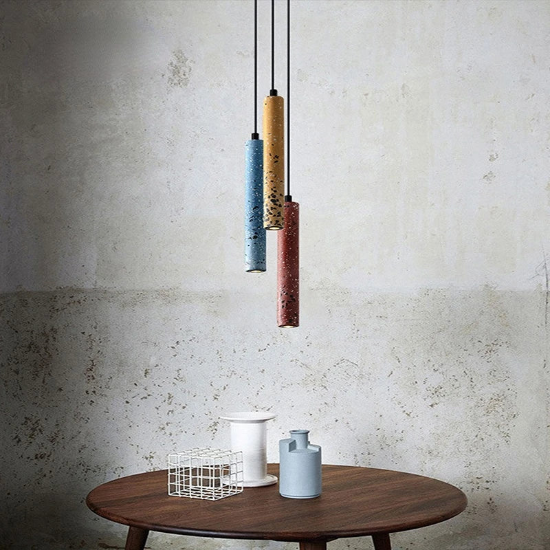 Suspension design nordique tube long en ciment décoratif moderne