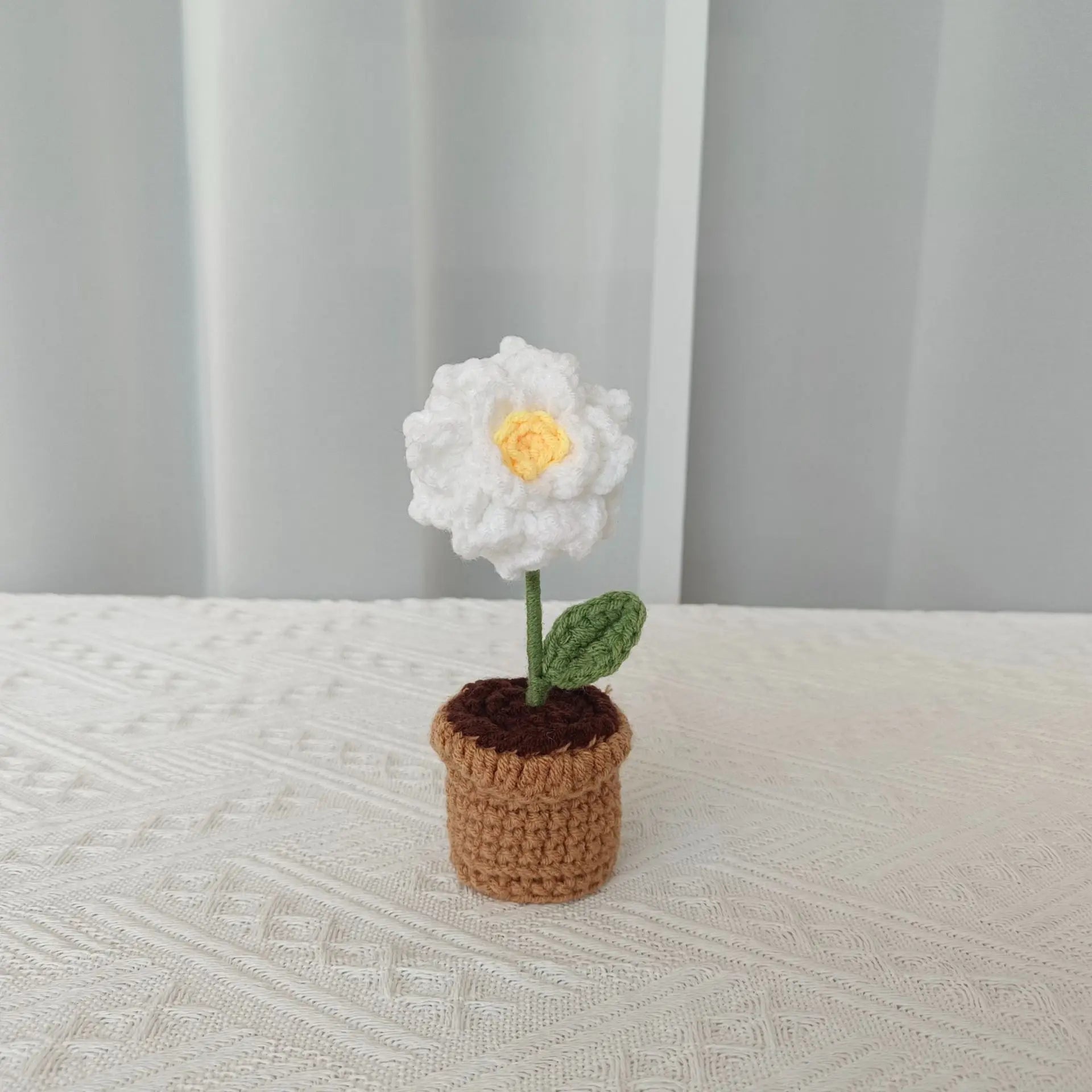 plante en pot tricotée à la main pour cadeau décoratif de saint valentin - vue 15 sur 19