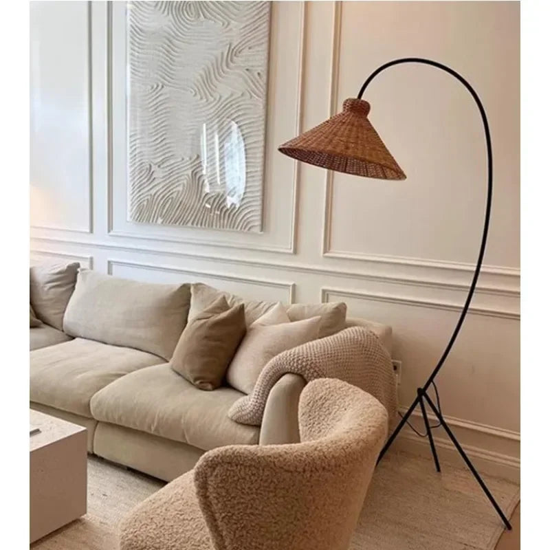 Nordic Tripod Floor Lamp with Rattan Shade Standing Light for Living Room Bedroom - vue 4 sur 7