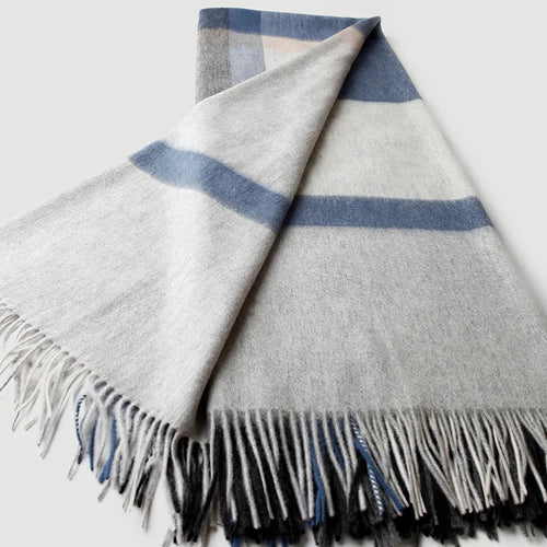 plaid laine jacquard a franges motif raye salon