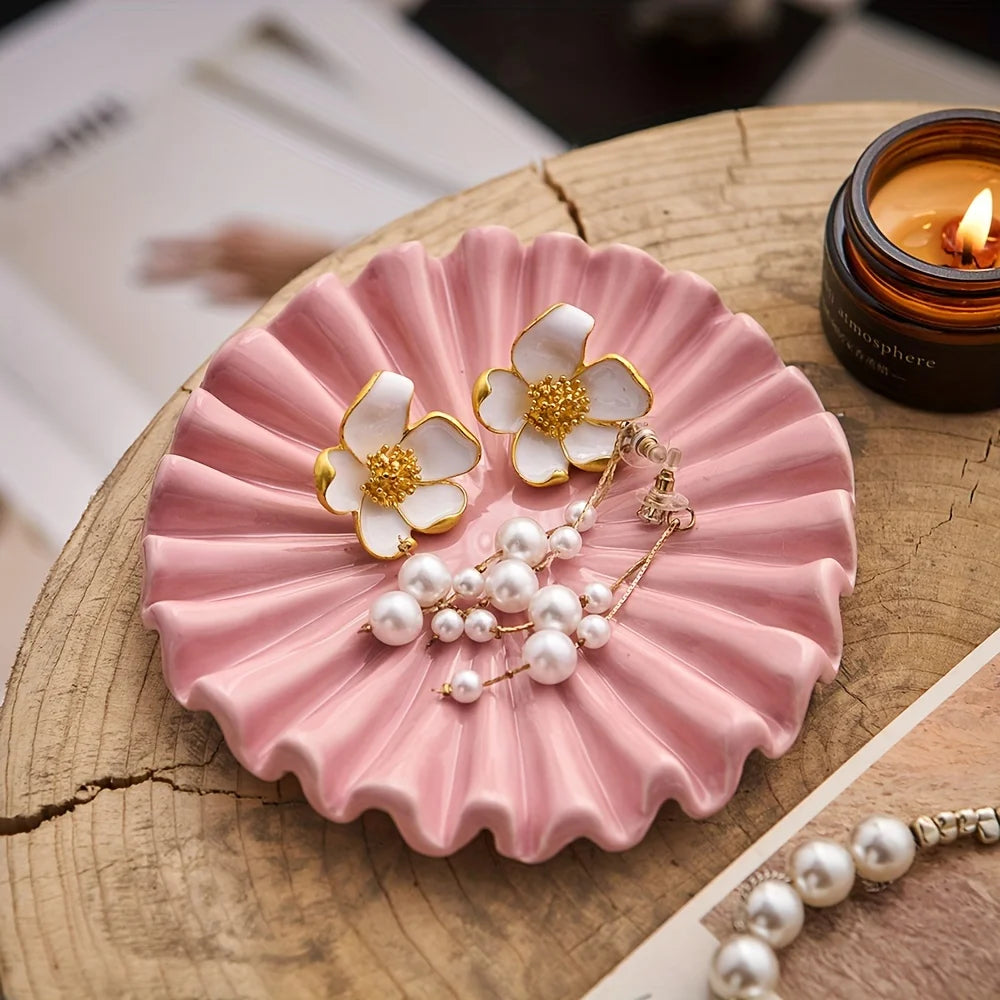 plateau à bijoux élégant en céramique design festonné moderne - vue 6 sur 8