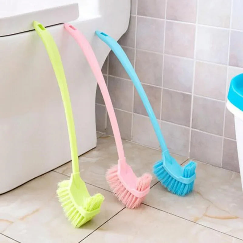 brosse de nettoyage en plastique à long manche pour coins difficiles