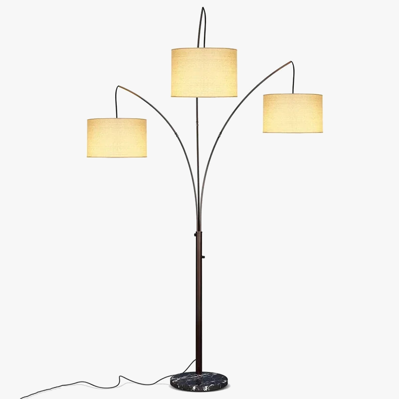 Lampadaire design avec plusieurs abat-jours suspendus