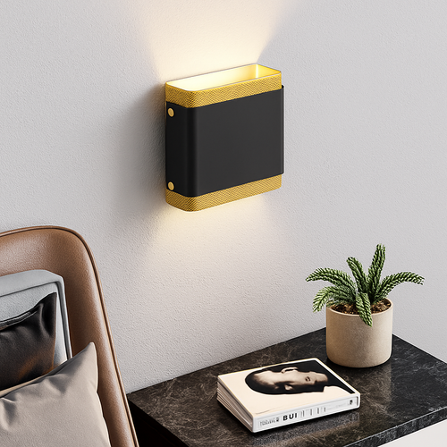 Applique murale design LED en métal doré Sconce