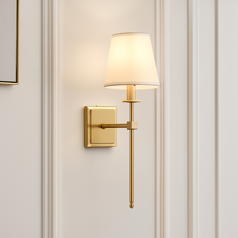 applique murale en cuivre doré pour décoration intérieure élégante