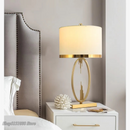 lampe-de-bureau-moderne-en-m-tal-en-forme-de-tuyau-3.png