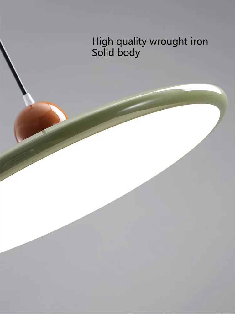 lustre-de-restaurant-style-cr-me-ovni-2.png