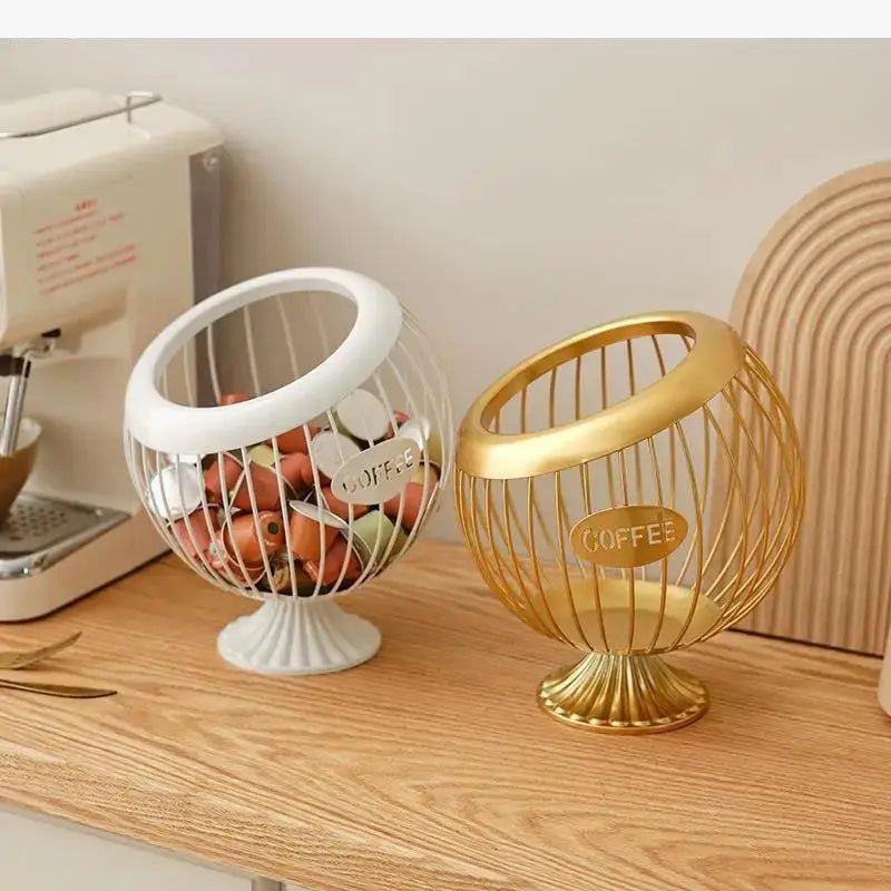 panier à fruits en métal élégant pour rangement et décoration
