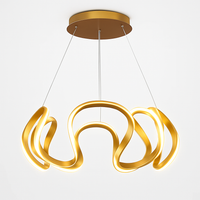 Plafonnier LED suspendu au design nordique