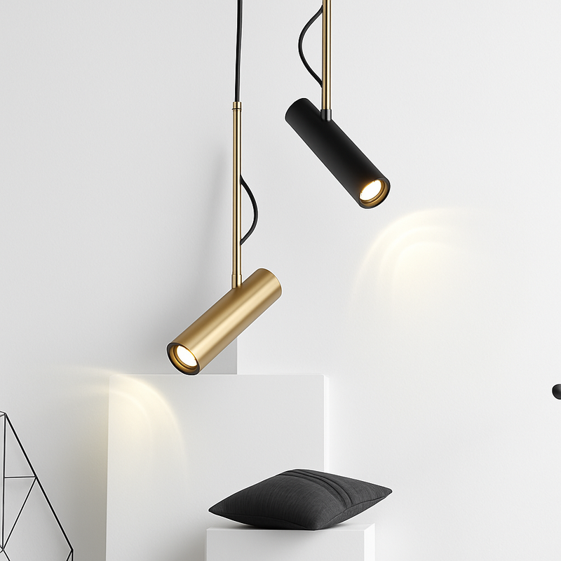 Suspension design spot orientable et tige dorée