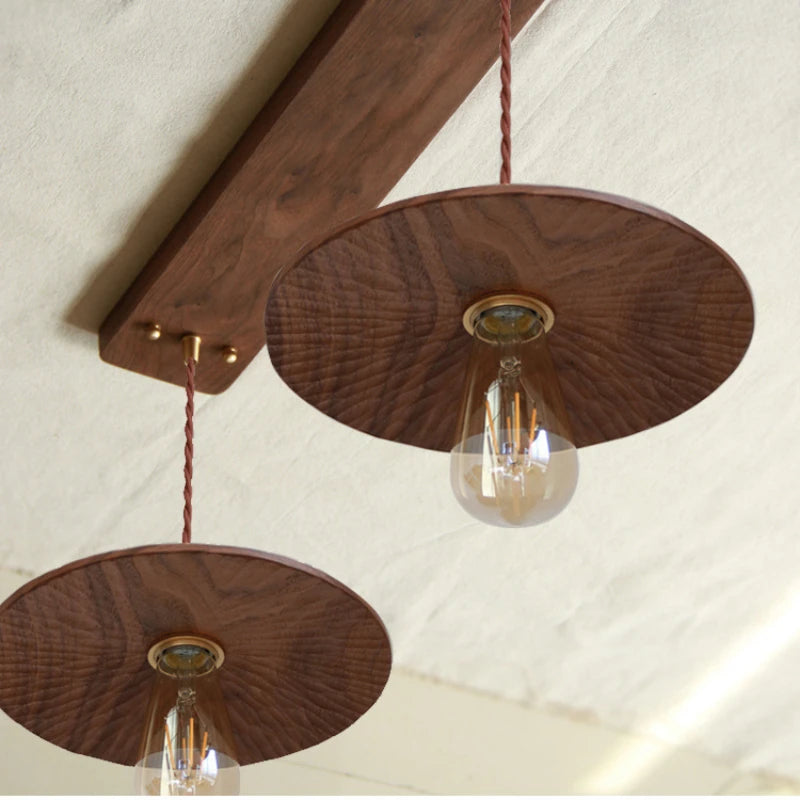 suspension en bois sculpté pour décoration intérieure élégante