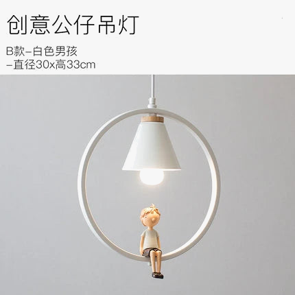 suspension-moderne-en-r-sine-avec-d-coration-de-poup-e-9.png