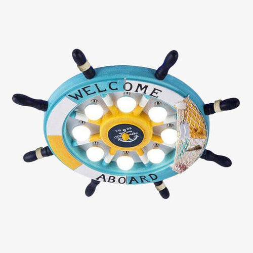 Plafonnier enfant en forme de barre à roue de bateau