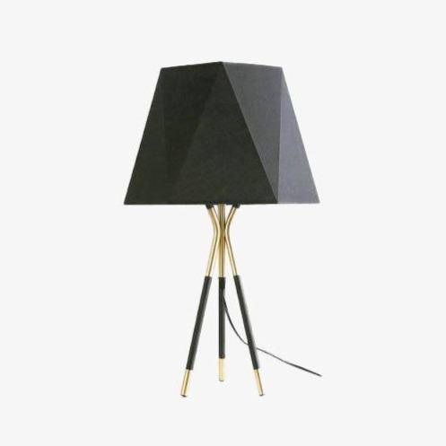 Lampe à poser design à LED en métal et abat-jour triangle style Loft Omi - vue 2 sur 3