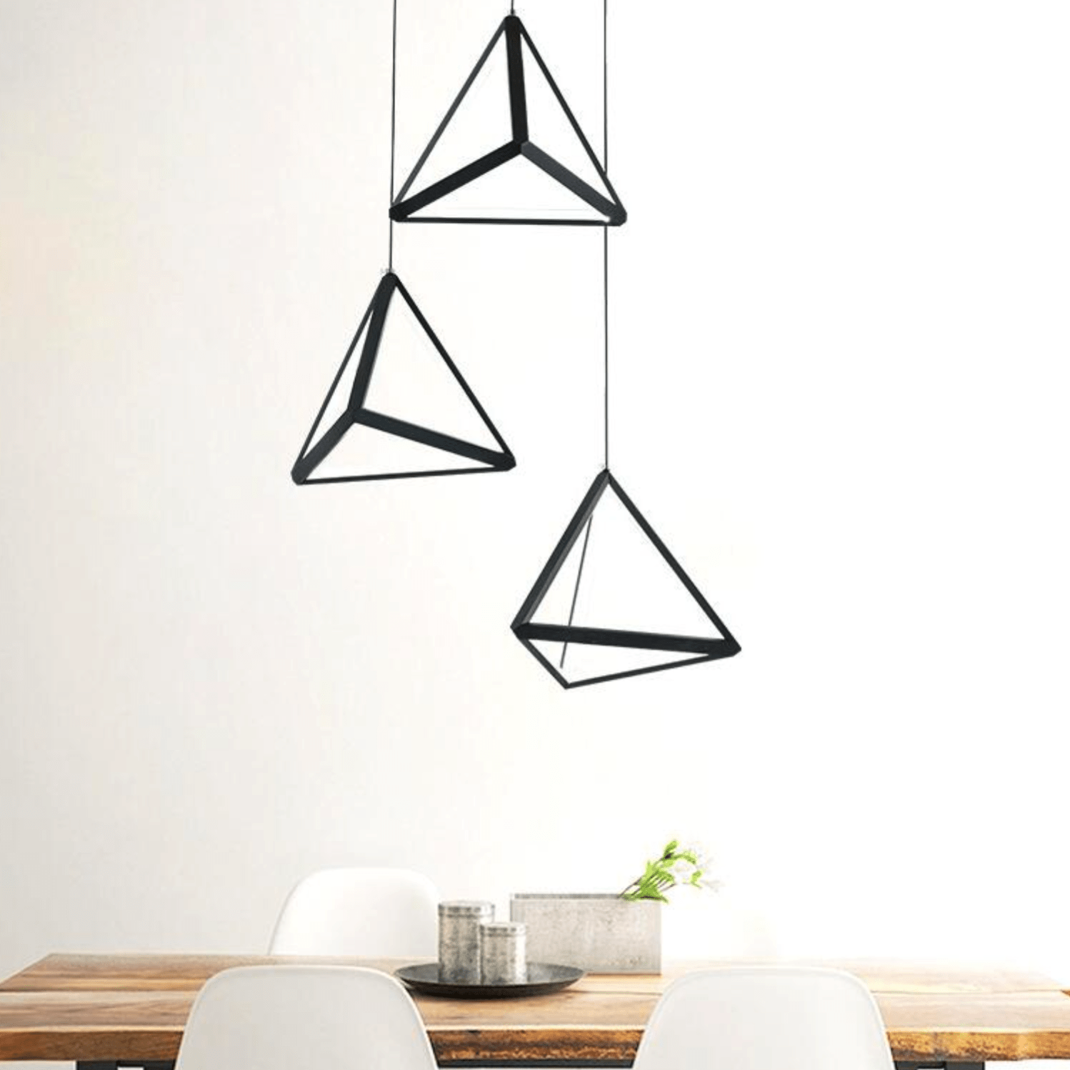 Suspension design pyramide à LED Novelty - vue 3 sur 5