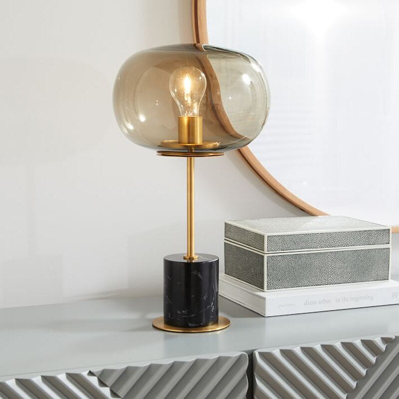 Lampe à poser design avec socle en marbre Bess - vue 2 sur 8