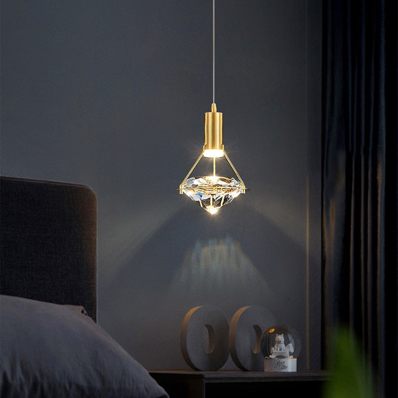 Suspension design LED luxury en forme de diamant Savia - vue 3 sur 9