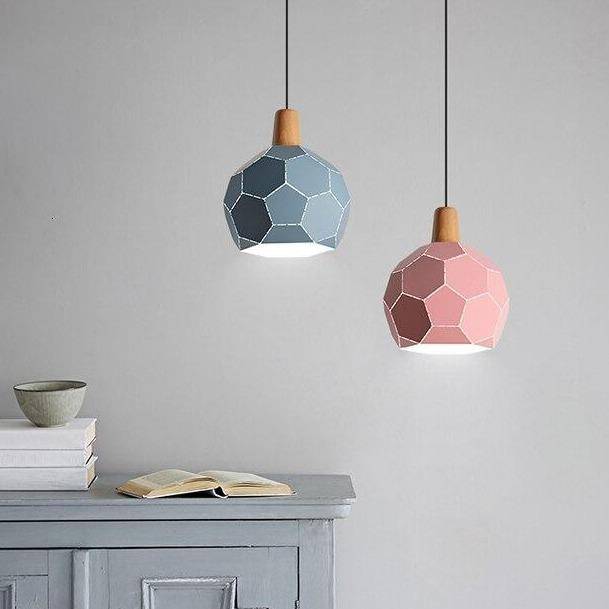 Suspension design à LED en métal coloré style scandinave - vue 6 sur 13