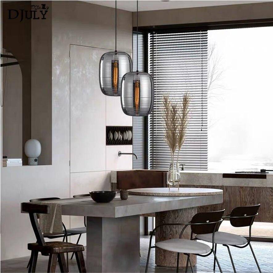 Suspension design LED avec abat-jour arrondi en verre à stripes Loft - vue 4 sur 7