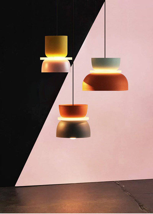 Suspension design arrondi coloré en métal Modern