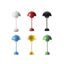 Lampe de chevet à LED colorée avec abat-jour en métal Study