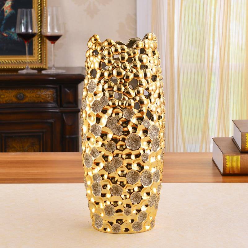 Vase design long en céramique dorée Festival - vue 4 sur 4