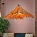 Suspension rustique LED avec abat-jour en rotin triangulaire style Asian