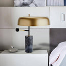 Lampe à poser design LED en marbre avec abat-jour arrondi doré