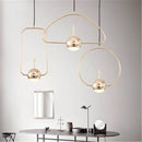Suspension design de plusieurs forme dorée avec boule à LED