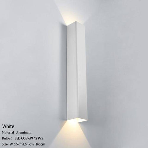 Applique murale design à LED en métal allongé coloré Loft