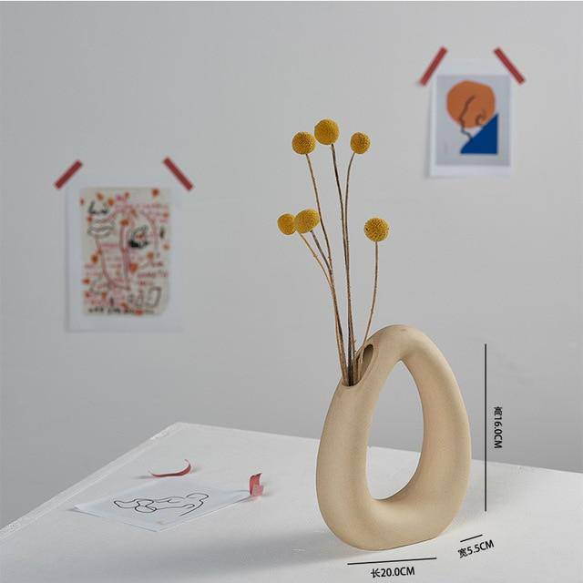 Vase design en céramique style Nordic - vue 5 sur 16