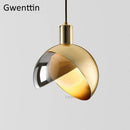 Suspension design LED avec abat-jour sphérique en métal doré Loft