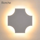 Applique murale design à LED en métal aux formes géométriques Light