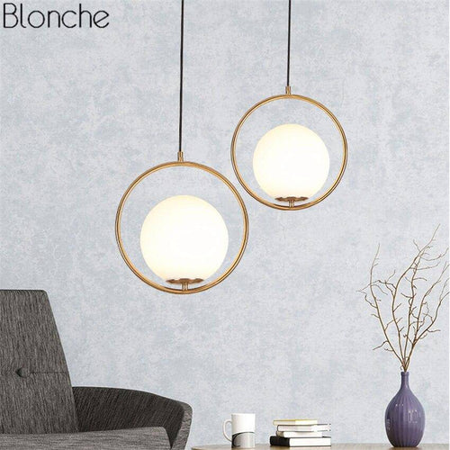 Suspension design à LED anneau doré et verre Indoor