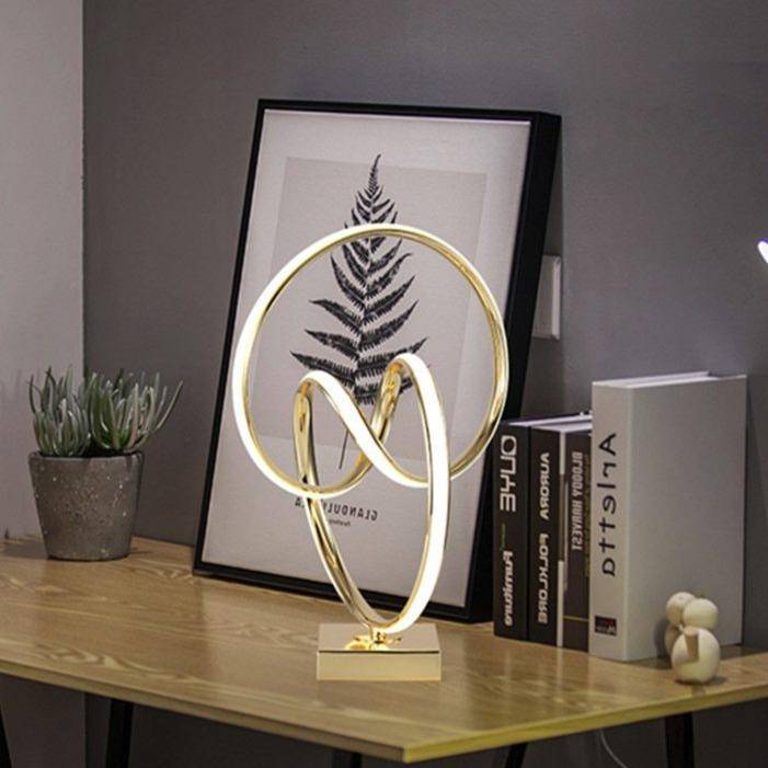 Chambre de chevet design moderne LED en spirale dorée Art - vue 3 sur 6