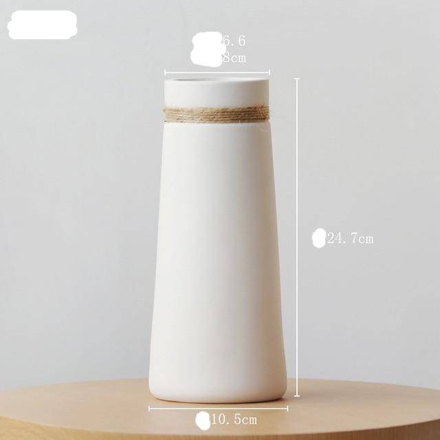 Vase moderne en céramique blanc style Japan Artist - vue 7 sur 8