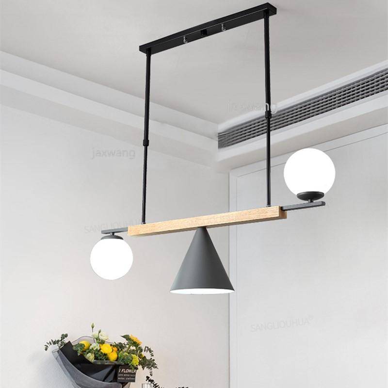 Suspension design à LED avec boules en verre et abat-jour triangle Loft - vue 4 sur 7