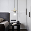 Suspension design LED avec cube en marbre et disque doré
