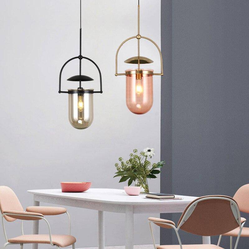 Suspension design à LED avec verre arrondi et métal industriel - vue 3 sur 7