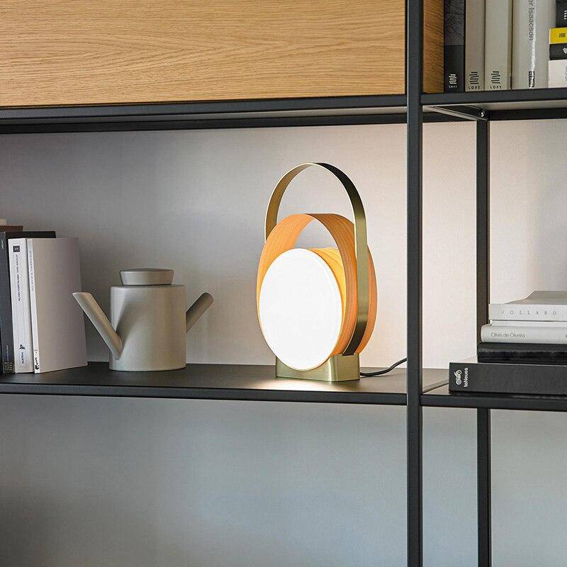 Lampe à poser design LED avec anneaux métal et disque lumineux - vue 4 sur 6