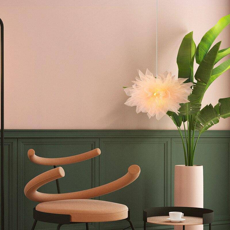 Suspension design LED avec fleur en tissu - vue 5 sur 11