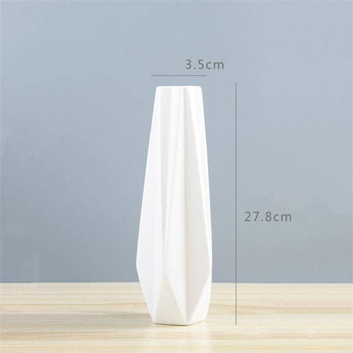 Vase géométrique en céramique style Wedding