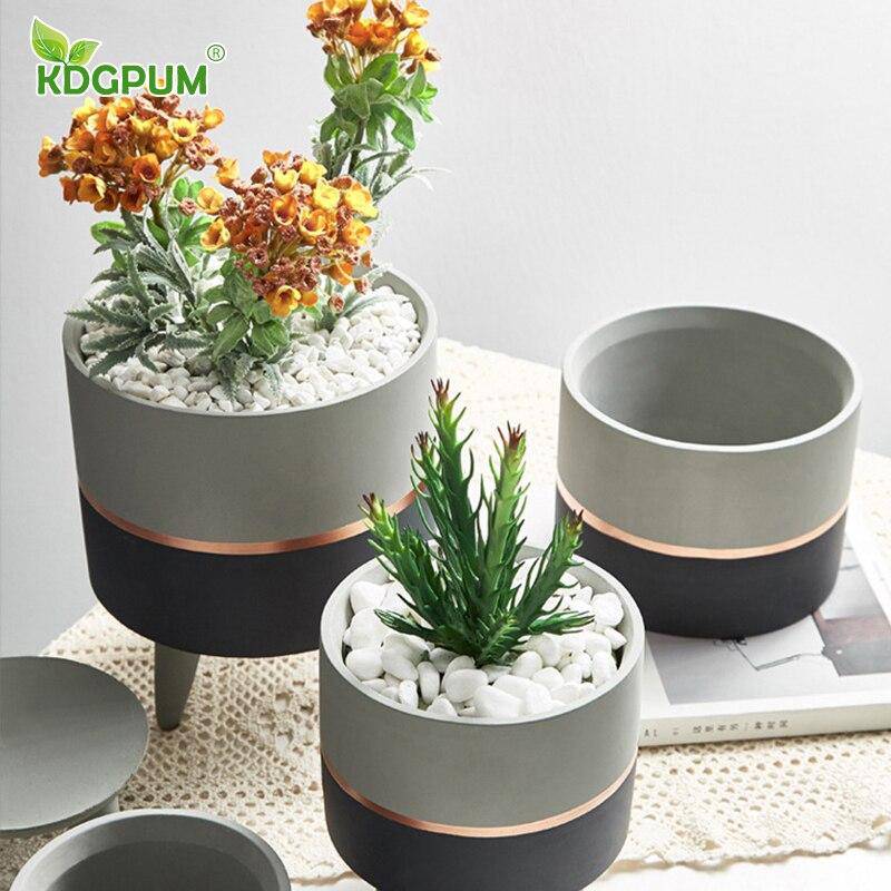 Cache-pot sur pied bas design effet ciment Ultra - vue 6 sur 12