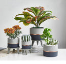 Cache-pot sur pied bas design effet ciment Ultra